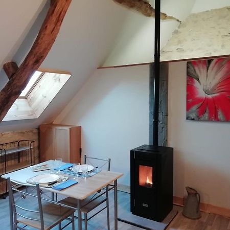 Le Pigeonnier Apartment Мартел Екстериор снимка