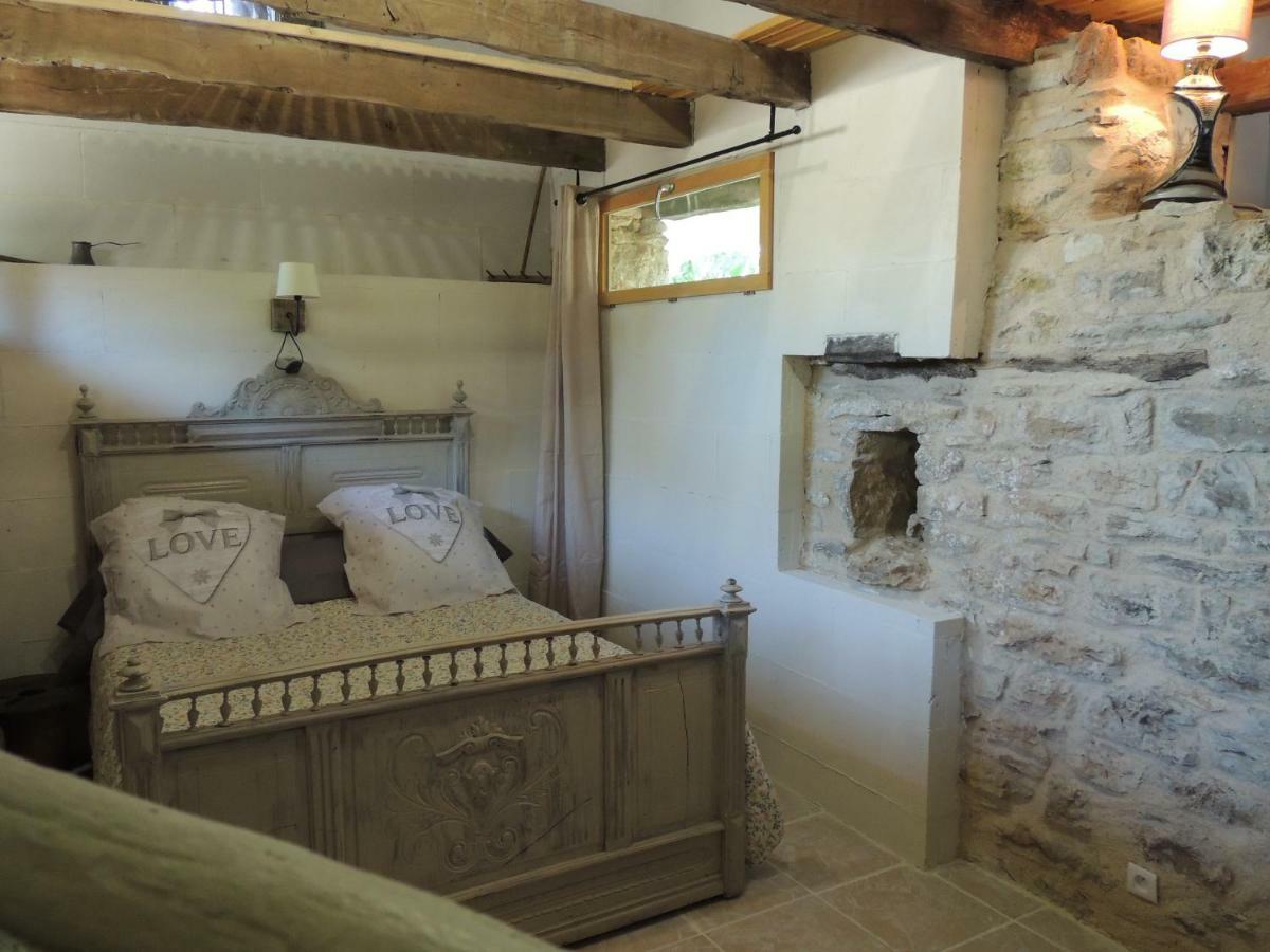 Le Pigeonnier Apartment Мартел Екстериор снимка